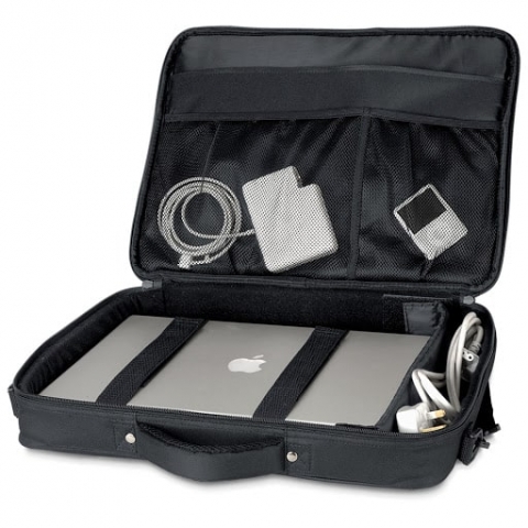 Balo laptop bảo vệ laptop an toàn, tránh va đập